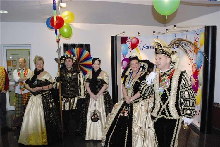 In der geschmückten Verlags-Narrhalla wusste Prinz Peter II. die Gäste und Mitarbeiter des Kruppverlages zu begeistern.