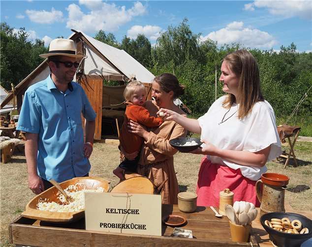 In der keltischen Probierküche gab es Kulinarisches aus der Römerzeit.