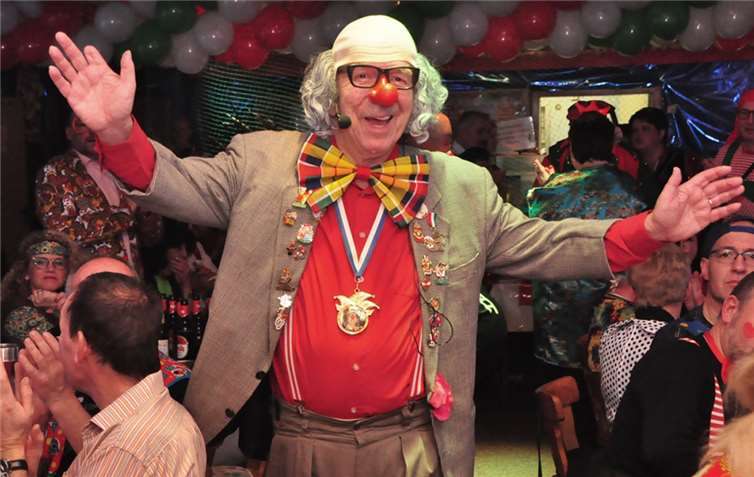 In der kommenden Session würde Stefan Slotnick sein 55. Jahr als Büttenredner feiern.