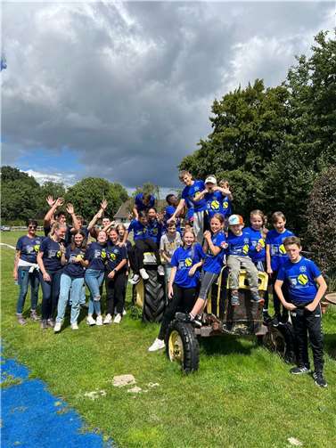 In der letzten Ferienwoche in NRW bot der TC Blau-Weiß Meckenheim e.V. mit seinem Jugendcamp ein besonderes Ereignis für die Kinder und Jugendlichen aus Meckenheim. Foto: privat