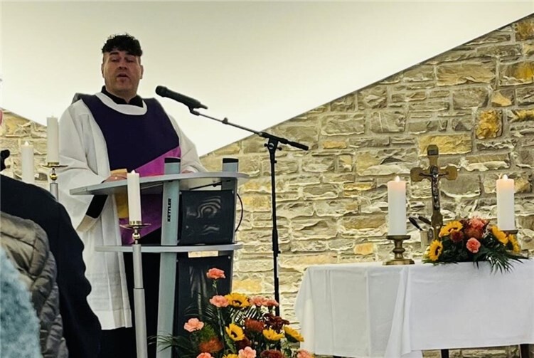 In der neuen Trauerhalle. Foto: Pfarrei Mülheim-Kärlich Heilig Geist 