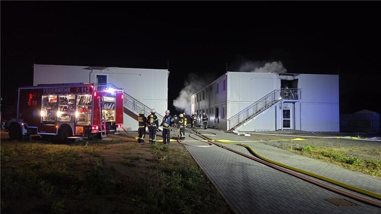 In der vergangenen Nacht standen mehrere Container im Industriegebiet Andernach in Brand.