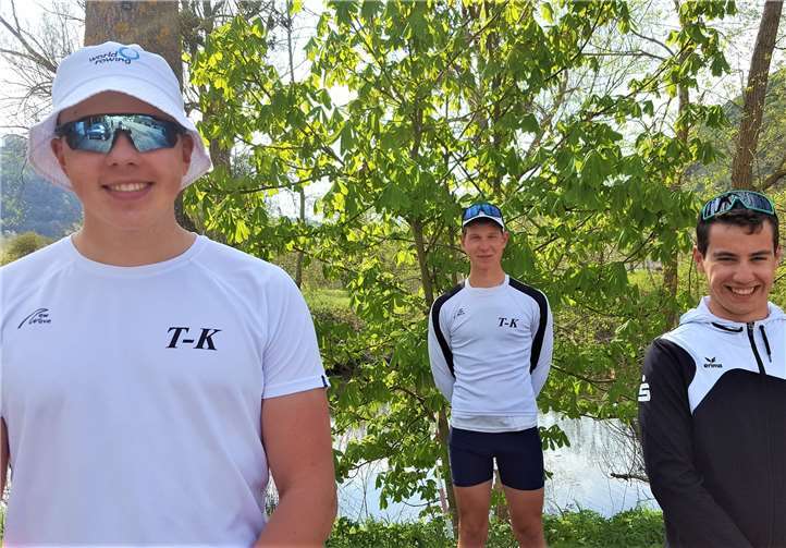 In die verschiedenen Medaillenlisten trugen sich ein (v.l.n.r.), Christian Ilgen mit drei Mal Gold und einer Silbermedaille, Simon Haible mit zwei Silber- und einer Bronzemedaille und Felix Diederichs mit einer Bronzemedaille.Foto: Privat