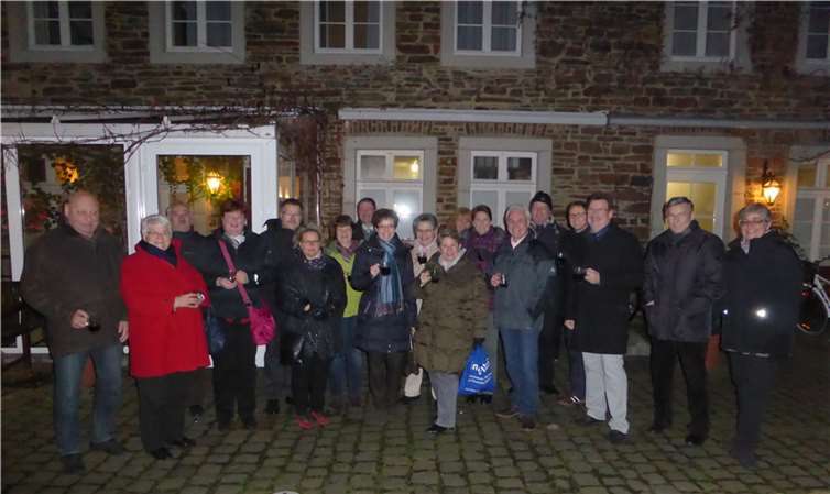 In diesem Jahr besuchten die Senatsangehörigen den historischen und romantischen Rodderhof in Ahrweiler. privat