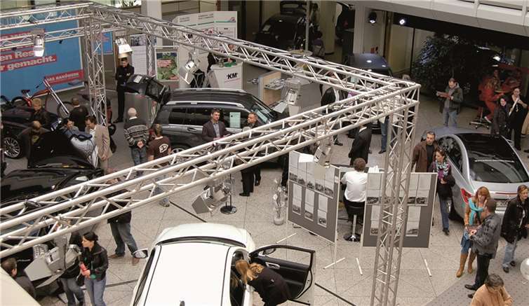 In diesem Jahr findet die Sparkassen-Autoschau auf dem Messergelände am Wallersheimer Kreisel statt.