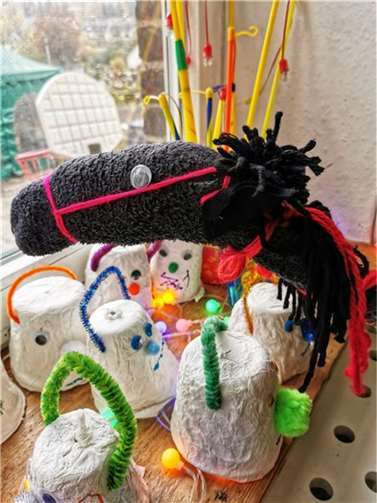 In diesem Jahr wurden nachhaltige Laternen gestaltet.Foto: privat