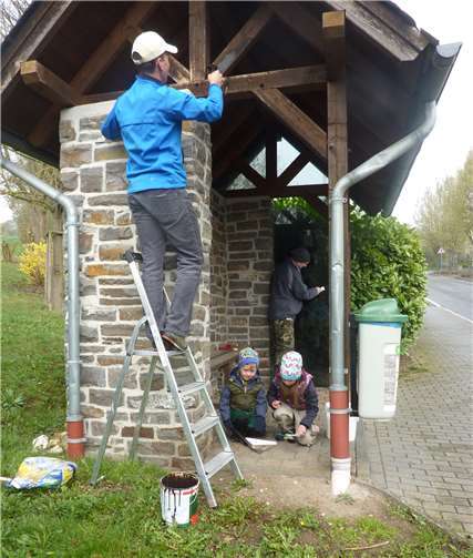 In diesem Jahr wurden zum ersten Mal auch die Buswartehäuschen mit einbezogen.