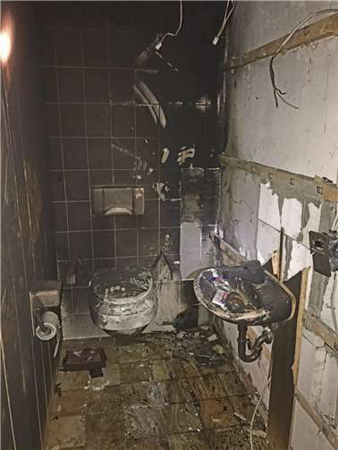 In einem Haus in Nachtsheim war ein Feuer ausgebrochen. Fotos: Feuerwehr Nachtsheim