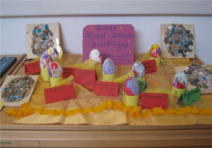 In einer Ausstellung wurden die Schöpfungen gezeigt.