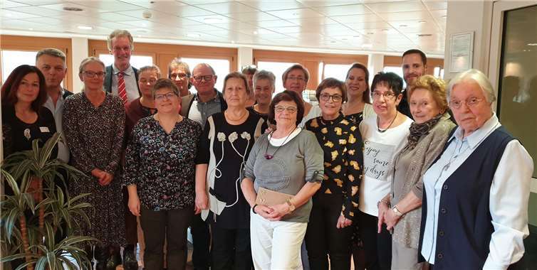 In einer Feierstunde wurden langjährige Mitarbeiter/-innen geehrt. Foto: Verbundkrankenhaus Linz-Remagen