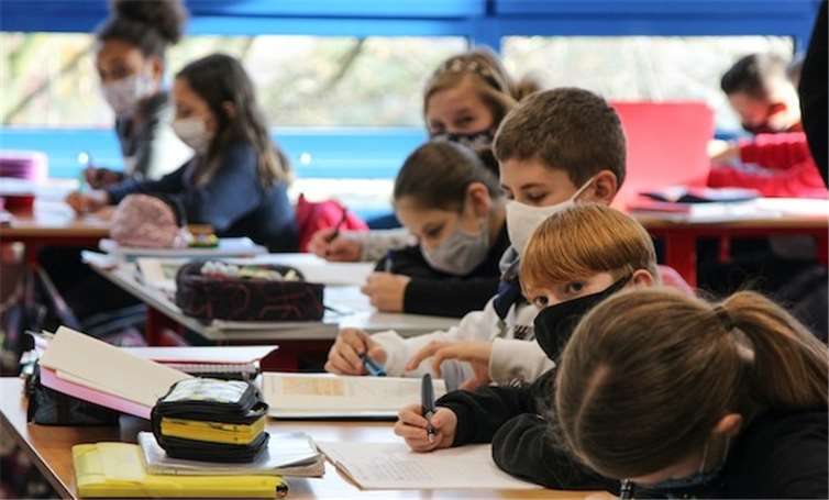 In einer Umfrage erzählen Schülerinnen und Schüler wie diese die neue Schule sehen. Fotos: Gemeinde Swisttal