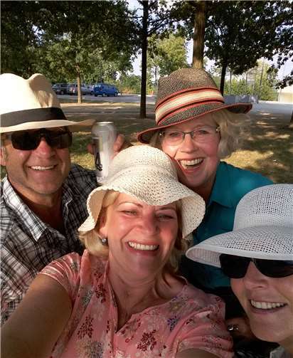 In einer fröhlichen Atmosphäre genossen die Chormtiglieder die schöne Sommerzeit.privat