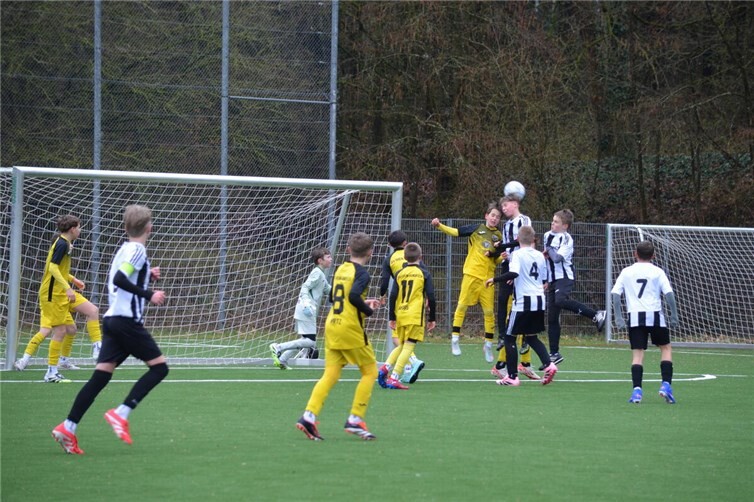 In einer intensiven Partie erkämpft die JSG Plaidt drei Punkte am „Horeb“ 