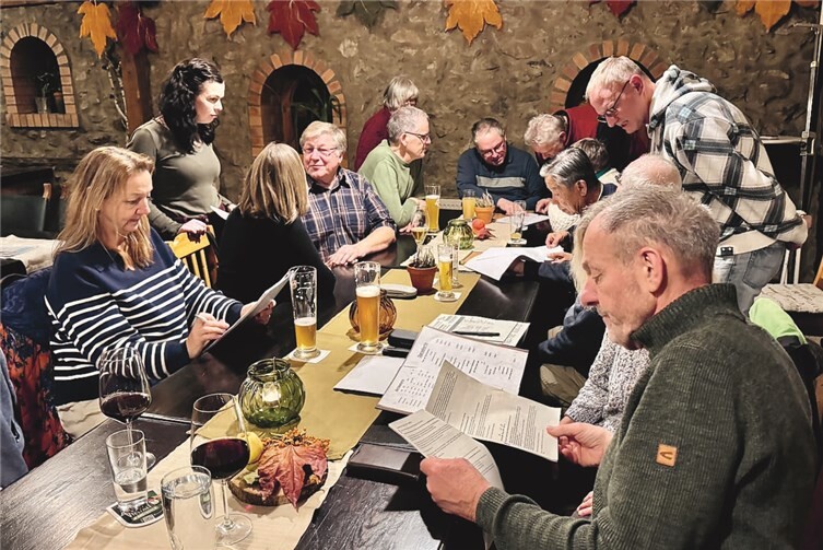 In entspannter Atmosphäre möchten wir uns beim NABU-Stammtisch über Naturschutzthemen auszutauschen.