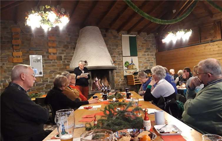 In gemütlicher Atmosphäre begingen die Mitglieder des Ski-Clubs Remagen ihre Weihnachtsfeier.  privat