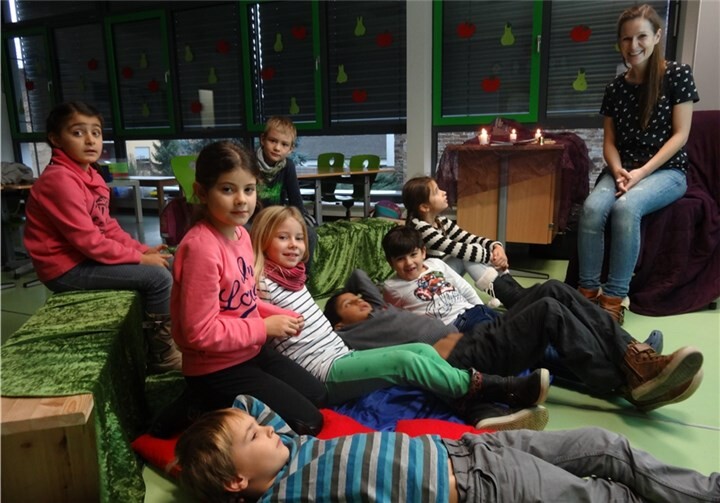 In gemütlicher Atmosphäre konnten die Kinder richtig in die spannenden Geschichten eintauchen.Privat