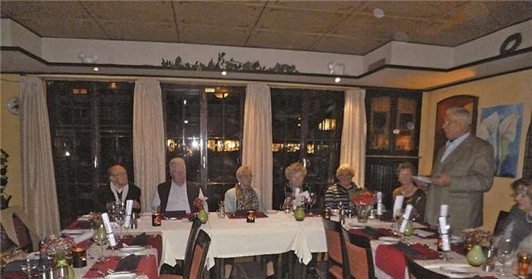 In geselliger Runde ließen die Bad Breisiger Bouler das Jahr ausklingen. privat