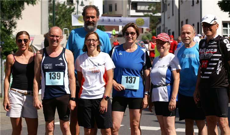 In guter Form präsentierten sich die Lauffreunde aus Westum beim Rotweinwanderweg-Volkslauf in Dernau.Foto: privat