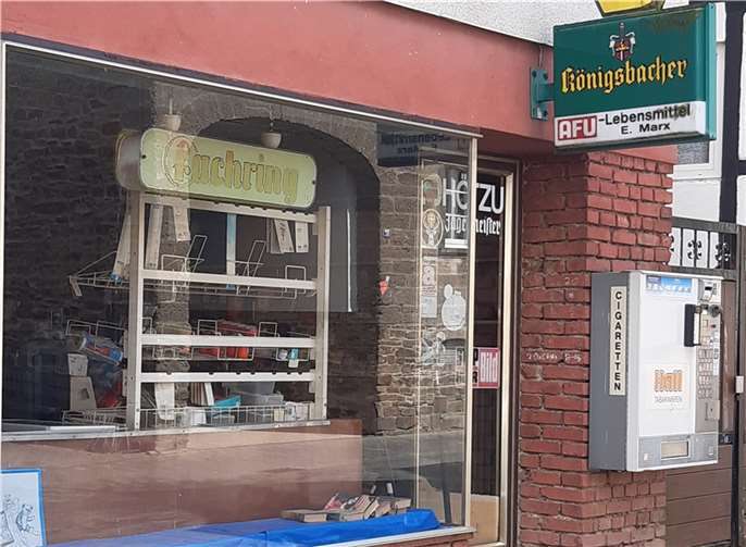 In ihrem kleinen „Tante Emma-Laden“ gab es viele Jahre lang nahezu alles.  Foto: privat