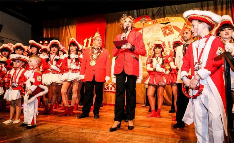 In ihrer Jubiläums-Rede ließ Julia Gries die Vergangenheit Revue passieren.