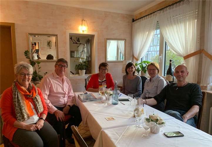 In kleiner, aber gemütlicher Runde erläuterte die Vorsitzende Marianne Runkel den Anwesenden Hilfsaktionen und Projekte des vergangenen Geschäftsjahrs.Foto: privat