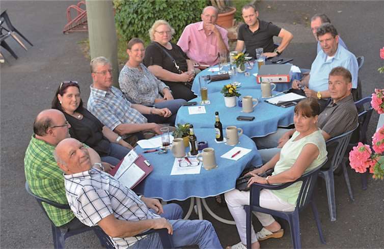 In kockerer Runde trafen sich die Mitglieder der SPD-Weißenthurm zu ihrer kontinuierlichen Sitzung. privat