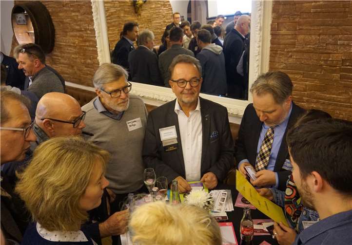 In kurzen Vorstellrunden legten die Unternehmer ihre Ziele dar.