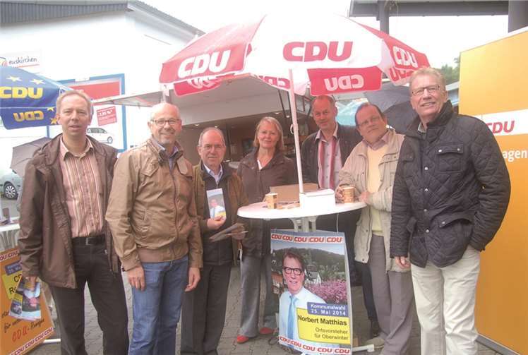 In lockerer Atmosphäre suchten die CDU-Kandidaten in Oberwinter das Gespräch. privat