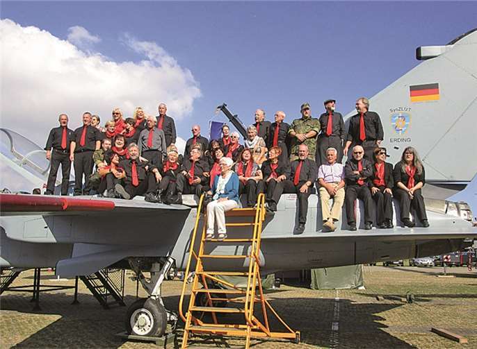 In luftigen Höhen trug die Chorgemeinschaft Müden/Mosel ihre Lieder vor. Privat