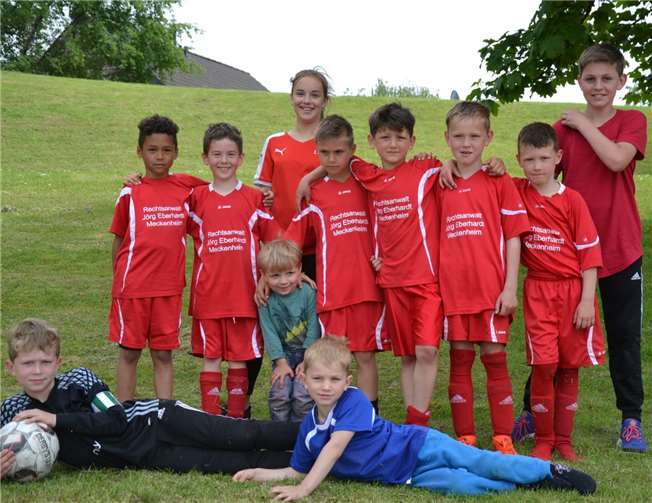 In reduzierter Anzahl aber hoch motiviert traten die Spieler der FI beim Benefizturnier an. Fotos: privat