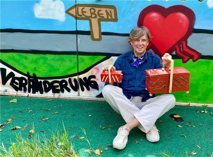 In seinen Vortrag bringt der gerontosophistische Erzählkabarettist und Dipl.-Pädagoge Franz-Joseph Euteneuer aus Trier aktuelles Fachwissen ein, verknüpft dieses mit seinen jahrelangen Erfahrungen als pflegender Angehöriger und würzt alles mit einer kräftigen Prise Humor. Foto: privat