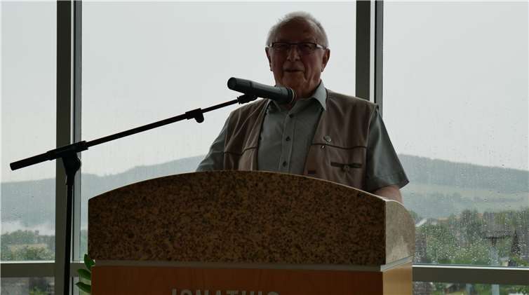 In seinen Worten am Schluss dankte Reinhard Lehmlervor allem seiner Frau Anna für den Rückhalt.