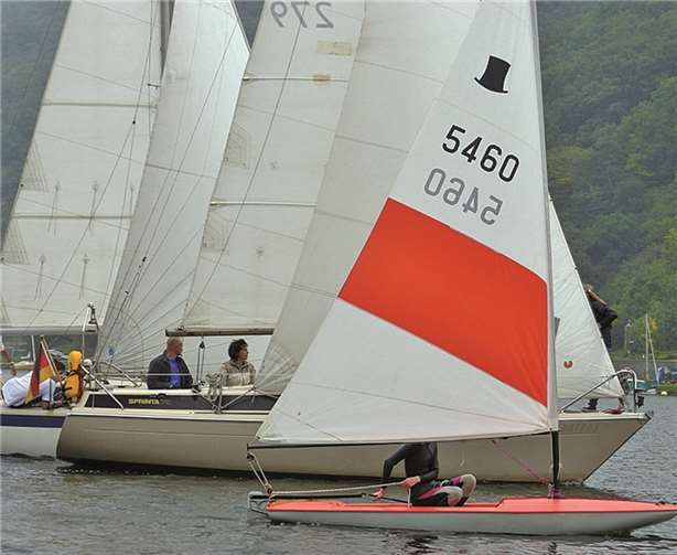 In verschiedenen Klassen lieferten sich die Hobby-Segler faire undfesselnde Wettkämpfe.privat