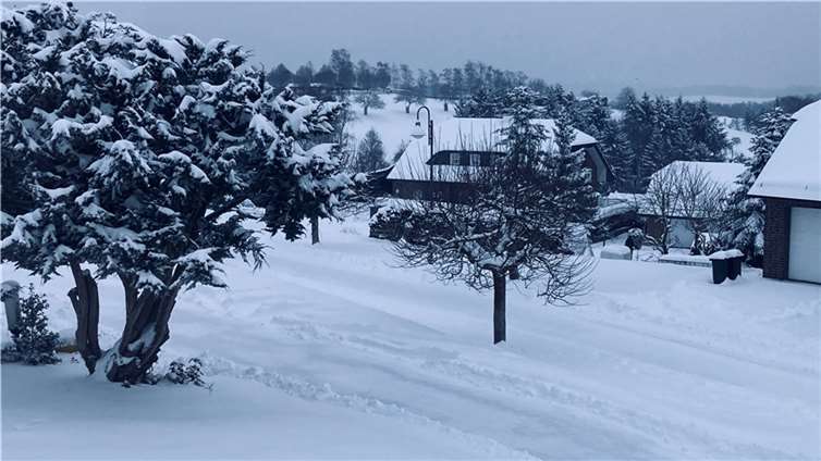 In vielen Teilen des Kreises Ahrweiler kam es zu starkem Schneefall.  Foto: CF