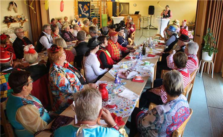 In voll besetzten Räumen der Kita St. Hildegard feierte die St.-Stephan Nachbarschaft die Andernacher Faasenacht.Fotos: privat