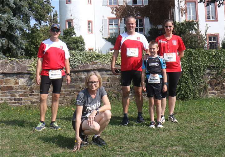 In zwei Gruppen gaben die Läufer ihr Bestes.