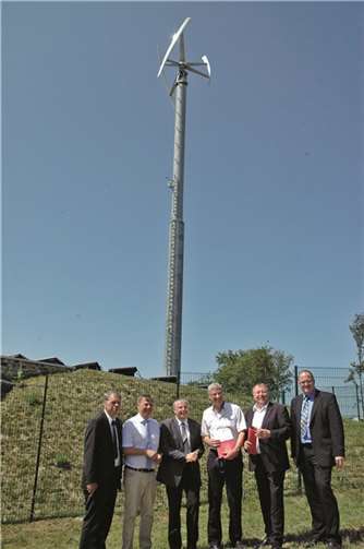 Inbetriebnahme (v.li.): Bürgermeister VG Altenahr Achim Haag, Präsident SGD (Nord) Dr. Ulrich Kleemann, Geschäftsführer und Werkleiter SWB Theo Waerder, Staatssekretär Umweltministerium Dr. Thomas Griese, Verbandsvorsteher Landrat Dr. Jürgen Pföhler, Bürgermeister VG Adenau Guido Nisius. UM