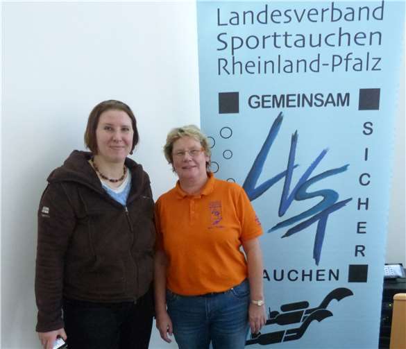 Ines Heinrich (li.) und Julia Schmenk überbrachten den LVST-Mitgliedern gute Nachrichten. Kai Homemann