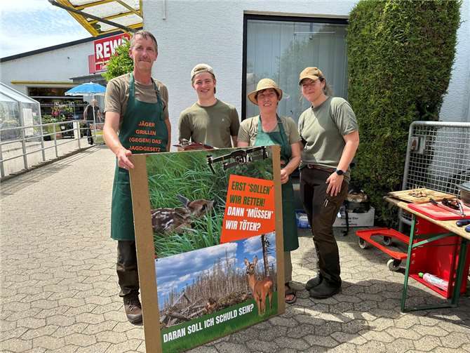 Info-Aktion der Jäger in Niederzissen.  Foto: ROB