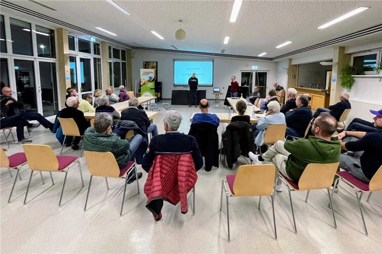 Informationsabend mit der Photovoltaikgruppe im Bürgerhaus Kell (2024).