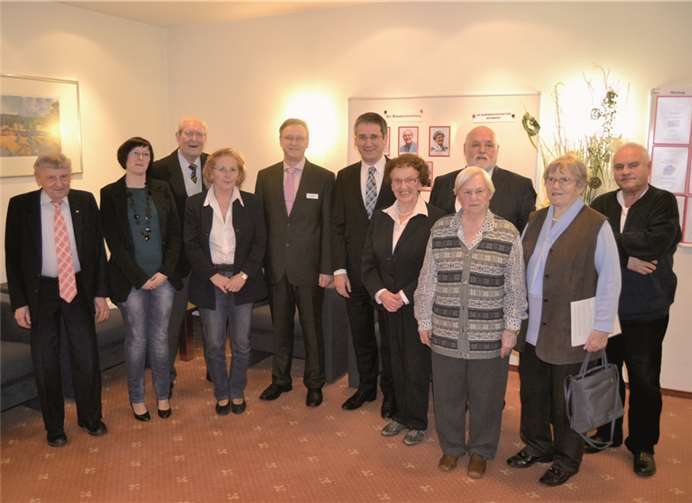 Informationsgespräch mit dem SPD-Fraktionsvorsitzenden der rheinland-pfälzischen Landtagsfraktion Hendrik Hering, Dieter Klöckner, MdL, der Bewohnervertretung und der Leitung der Residenz Humboldthöhe.  Privat