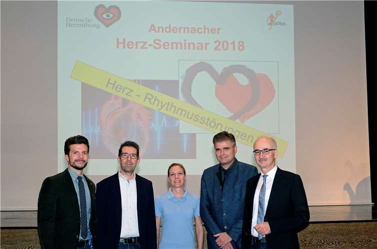 Informierten zum Thema Herzrhythmusstörungen: (v. l.) Dr. René Schröder, Dr. Alexander Hoppe, Sandra Manthey, Dr. Christoph Schittek, Dr. Heinrich Degen. privat