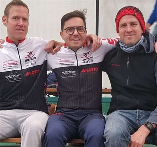 Ingo Neumann, Siggi Kreier und Stefan Marx glücklich im Ziel.Foto: privat