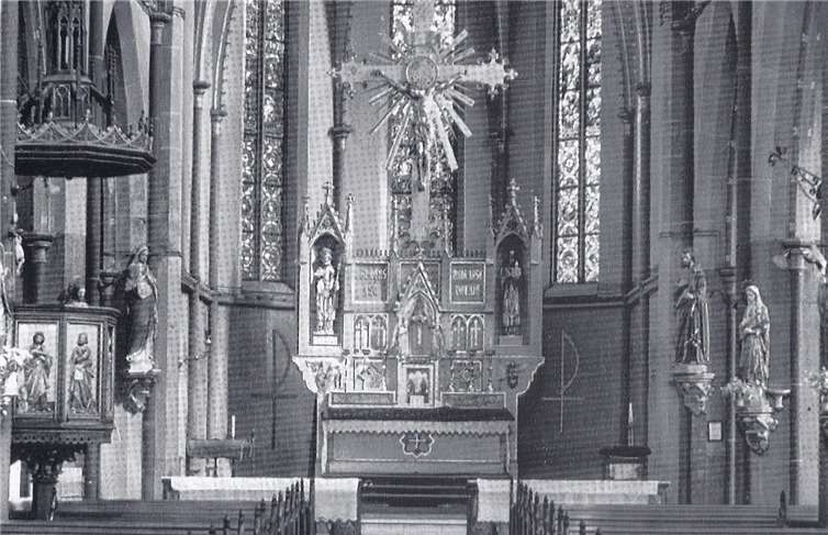 Innenansicht der Pfarrkirche St. Nikolaus bis ca. 1960 – Archiv F. G. Bell, Foto: privat