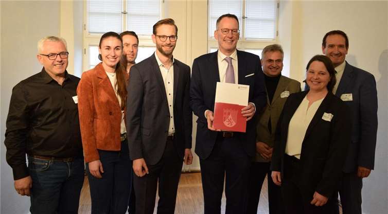 Innenminister Michael Ebling lobte interkommunale Zusammenarbeit grundsätzlich. Foto: VG Diez / O. Schäffer