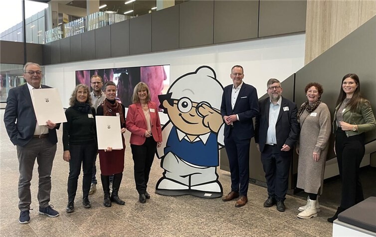 Innenminister Michael Ebling verlieh die Auszeichnung Ende Januar bei einer Feierstunde im ZDF-Kongresszentrum in Mainz.