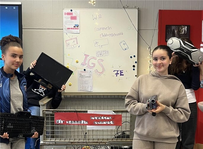 Innerhalb von vier Wochen sammelt die Klasse ausgediente Elektrogeräte und elektronische Bauteile. Foto: privat