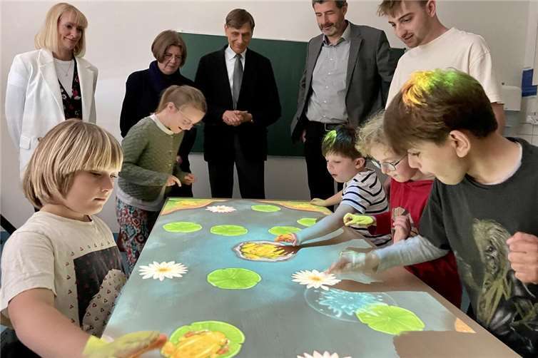 Innovatives Lernen mit der Tovertafel. Foto: Julia Steffenfauseweh