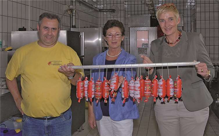 Innungsobermeister Adalbert Wolf (v.l.), Renate Offergeld und Bettina Bähr-Losse sprechen sich für eine sinnvolle Nahversorgung in den Wachtberger Dörfern aus. SPD-Wachtberg