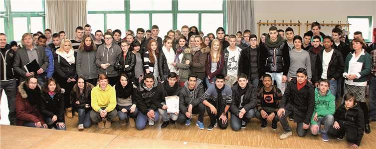 Insgesamt 142 Schüler der Theodor-Heuss-Realschule und der Geschwister-Scholl-Hauptschule machten bei dem Test mit. CBÜ